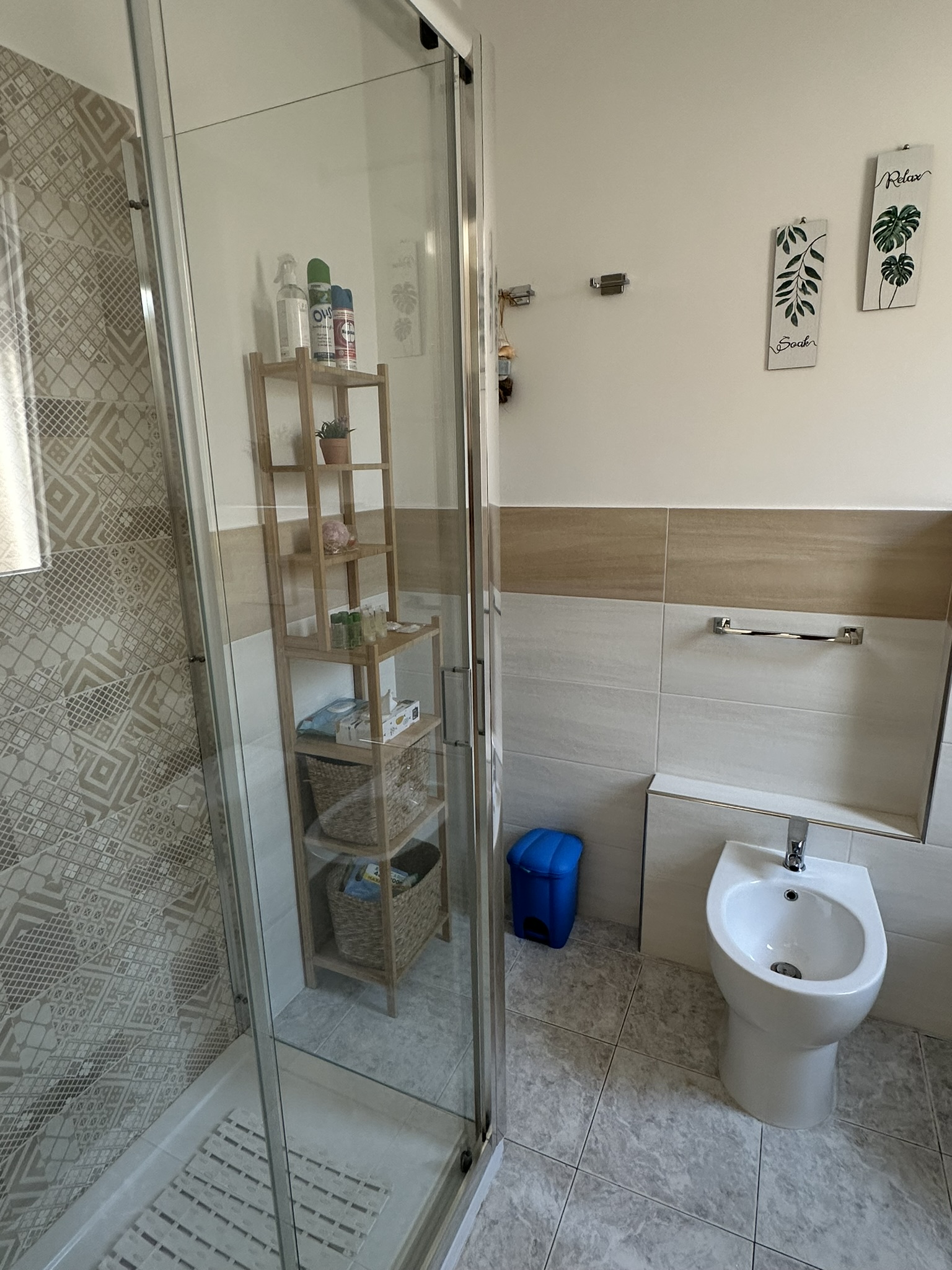 Doccia e bidet